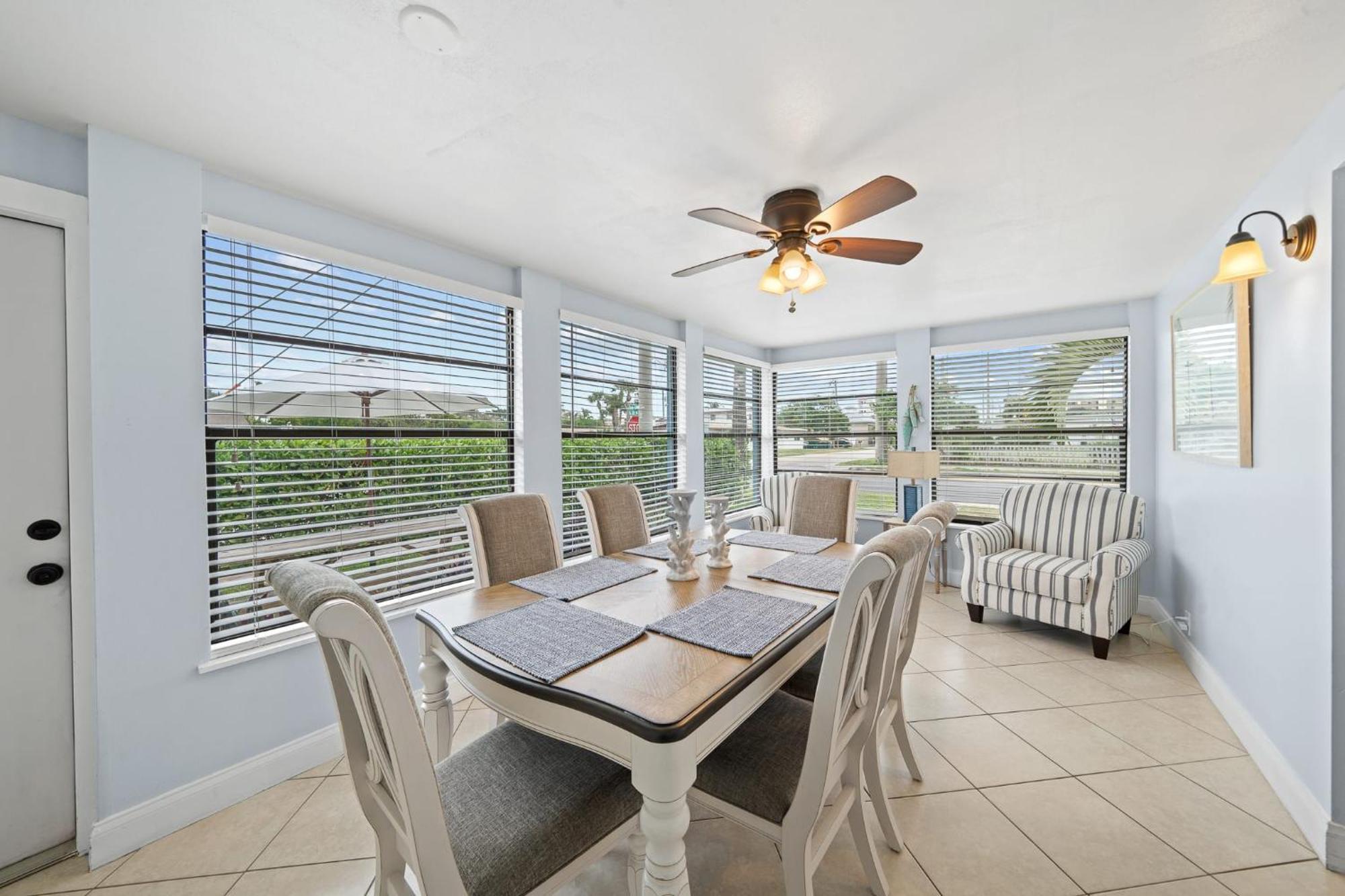 Downtown Cottage - Walk To The Beach & Restaurants Cocoa Beach Eksteriør bilde