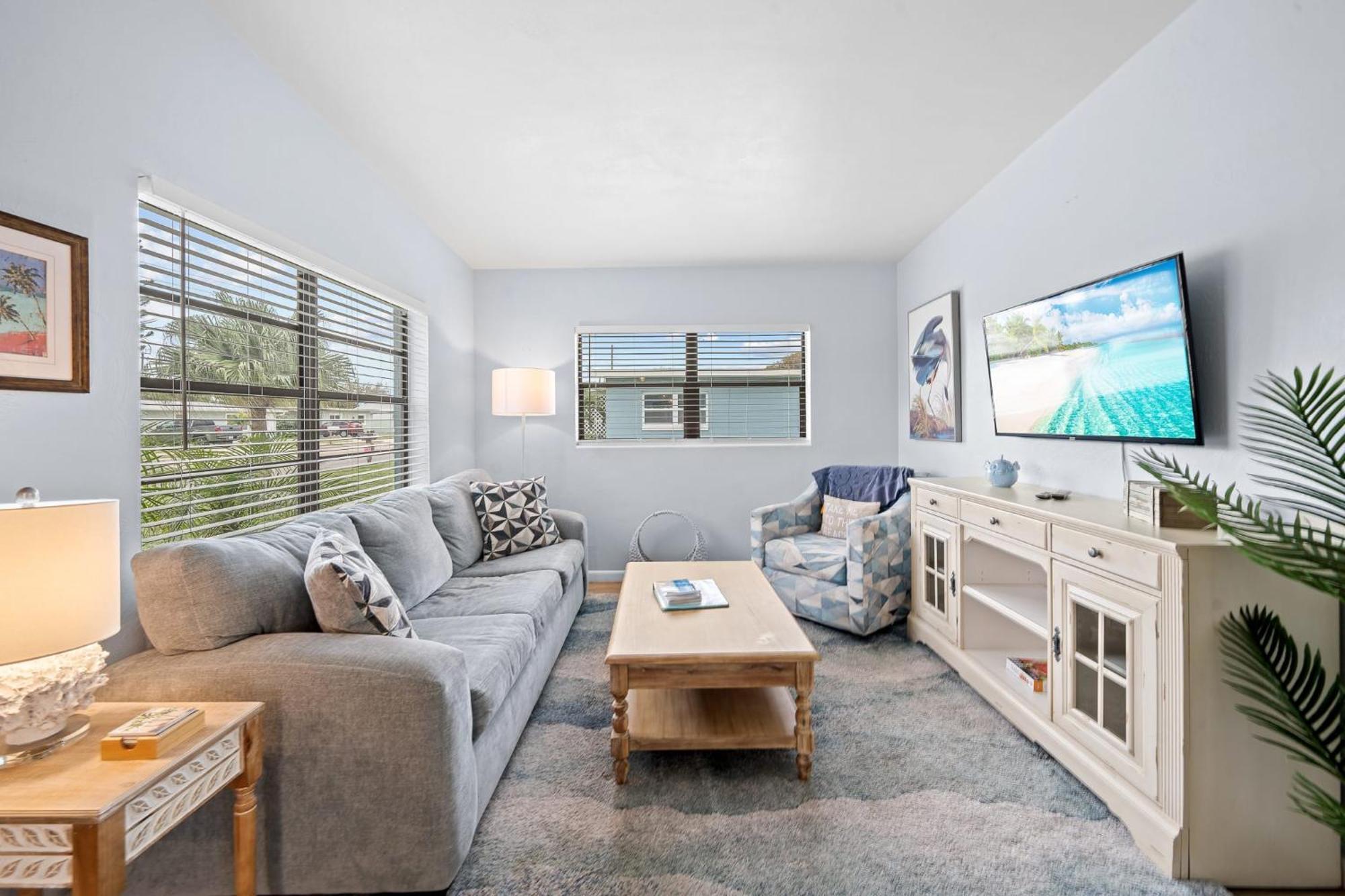 Downtown Cottage - Walk To The Beach & Restaurants Cocoa Beach Eksteriør bilde